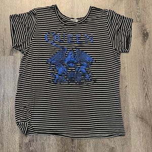 Black and White Striped Super Soft Queen T-shirt